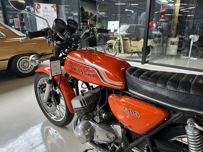 1973 Kawasaki H1B - 2 1973 Kawasaki H1B - 2