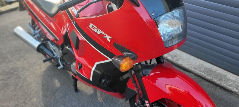 1989 Kawasaki ZX 750 Red Manual, speed in Rossendale, United