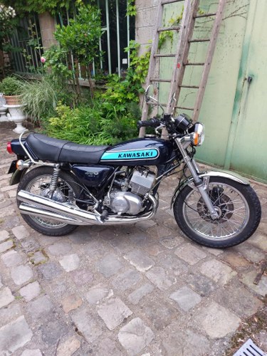 1974 Kawasaki S3 400 A vendre