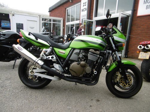 2003 Kawasaki ZRX 1200 STUNNING CONDITION/Read on FSH En Venta