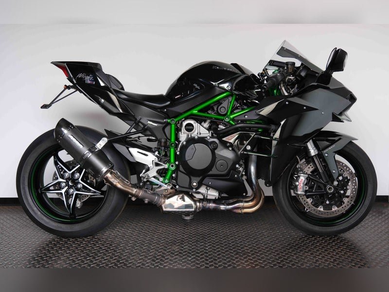 2015 Kawasaki Ninja H2 First Edition - shipping worldwide