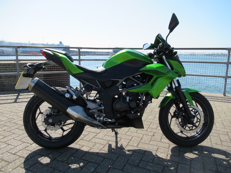 2015 Kawasaki Z250 - 1 2015 Kawasaki Z250 - 1