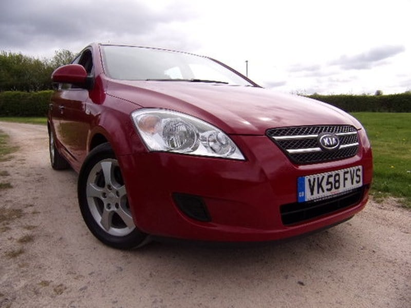 Kia Ceed 1.6 CRDi GS (85762 miles)
