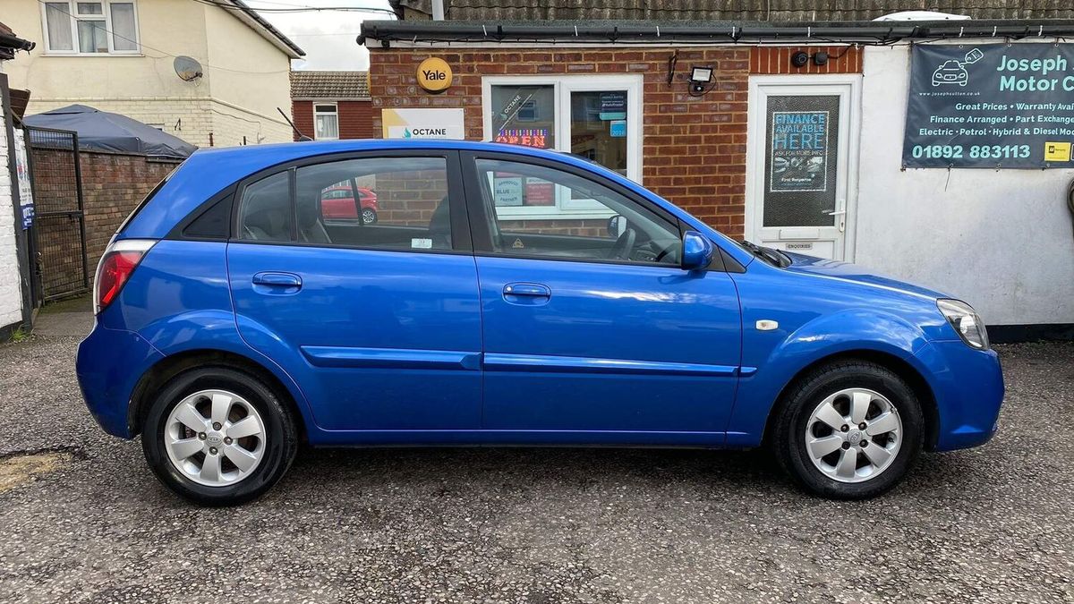 2009 Kia Rio 1.4 Strike 5dr in United Kingdom - For Sale | Car & Classic