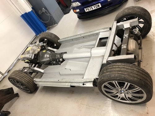 2018 kit car / Hot Rod / Alfa rolling chassis v8 chevy In vendita