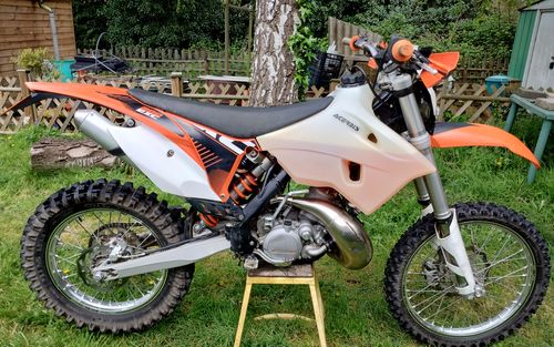 2012 KTM 200 EXC (picture 1 of 7)