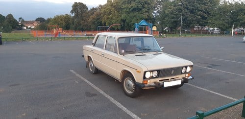 1984 LADA In vendita