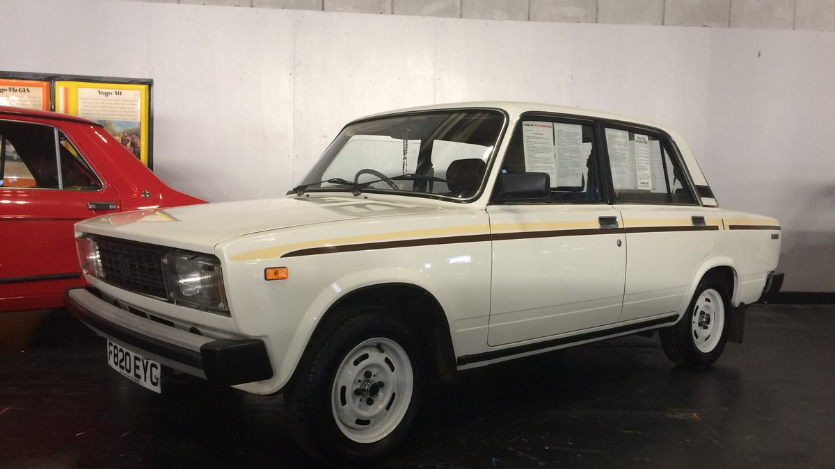 1989 Lada Riva Blanc Manuel, 4 vitesses Conduite à droite in Wetherby ...