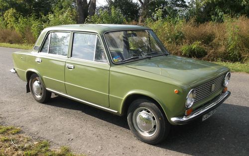 1978 Lada 21011 (picture 1 of 5)
