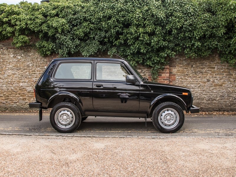 2021 Lada Niva - 2 2021 Lada Niva - 2