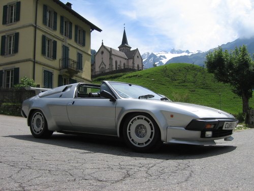 1985 Lamborghini Jalpa.  Only 35 RHD cars made In vendita