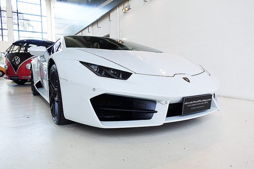 2016 Lamborghini Huracan LP580-2, stunning, 6,600 kms only SOLD