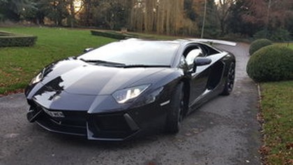 AVENTADOR, ONLY 5K MILES, AS BRAND NEW!