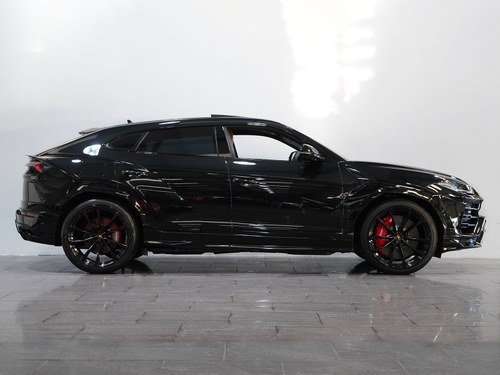 2022 22 22 LAMBORGHINI URUS 4.0 V8 BITURBO AUTO Kaufen Bei