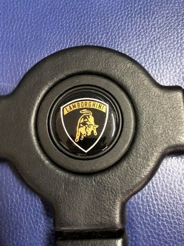 Lamborghini Countach - 2