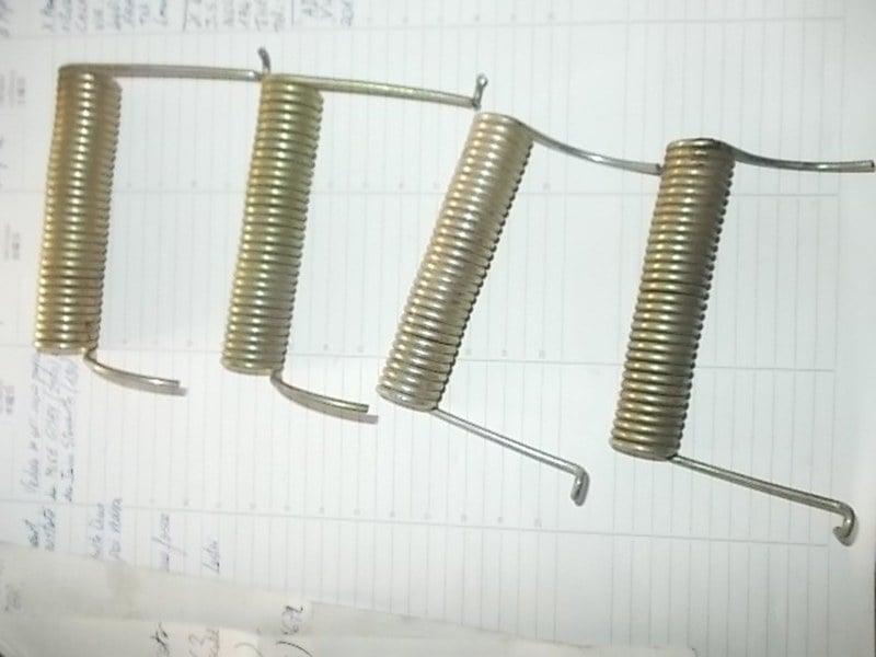 Fuel lever springs Lamborghini Espada, Jarama, 350 GT