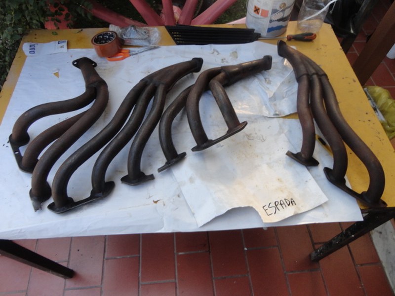 Exhaust manifolds for Lamborghini Espada