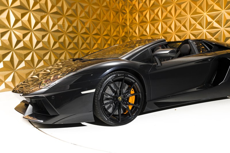 2014 Lamborghini Aventador - 4