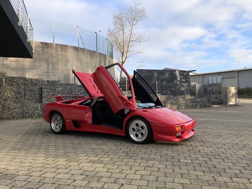 1994 Lamborghini Diablo - 2