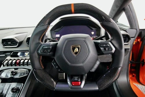 2015 Lamborghini Huracan - 8