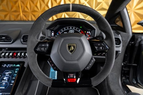 2023 Lamborghini Huracan - 9