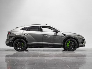 2024 Lamborghini Urus