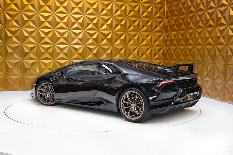 2019 Lamborghini Huracan - 4