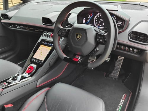 2020 Lamborghini Huracan - 8