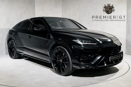 2019 Lamborghini Urus V8. LAMBO WARRANTY. ANIMA PACK. ADAS PACK. A vendre