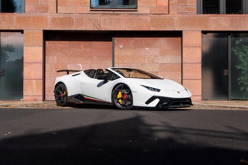 2018 LAMBORGHINI HURACAN 5.2 V10 LP 640-4 Performante Spyder SOLD