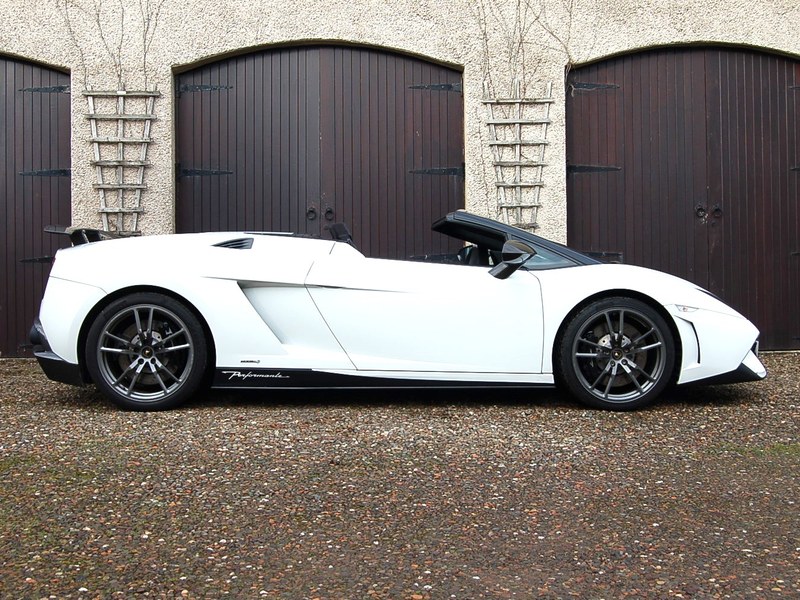 Lamborghini Gallardo E Gear LP 570-4 Performante