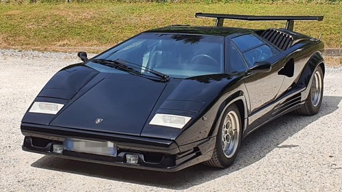 1990 Lamborghini Countach 25E Anniversaire