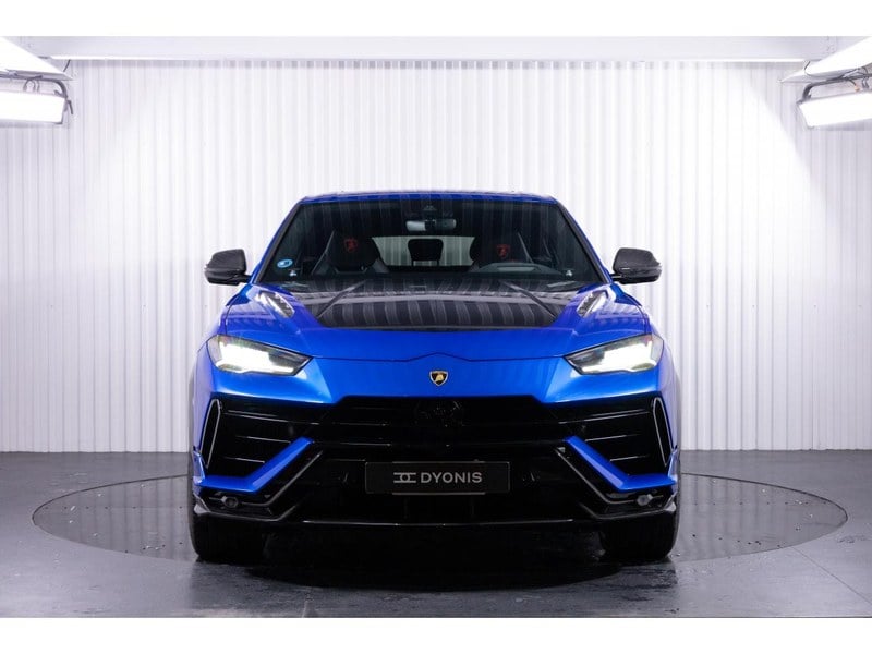 2023 Lamborghini Urus - 2 2023 Lamborghini Urus - 2