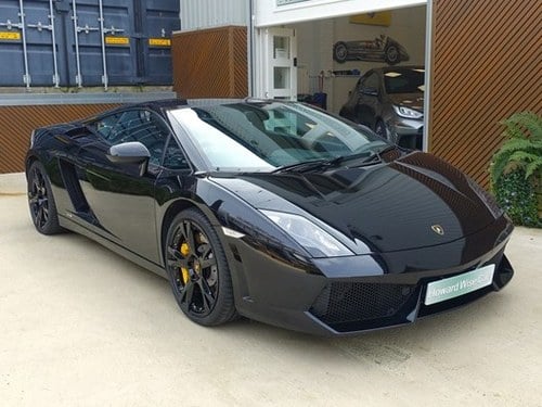 2011 Lamborghini Gallardo LP 550-2 V10 - Blk Blk w 25k mls VENDIDO