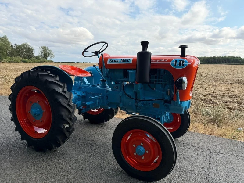 1965 Lamborghini Tractor - 1 1965 Lamborghini Tractor - 1