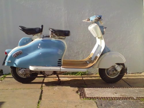 1957 LAMBRETTA LD 150 AVV VERKAUFT
