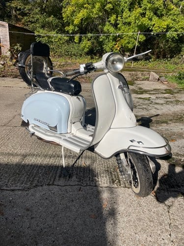 1960 lambretta li 125 series In vendita