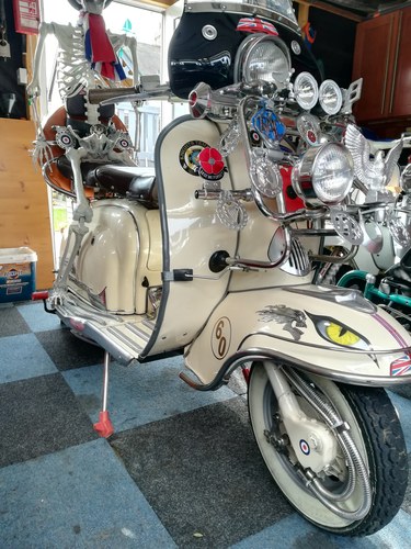 1960 Lambretta L125 CC (plus). can deliver.