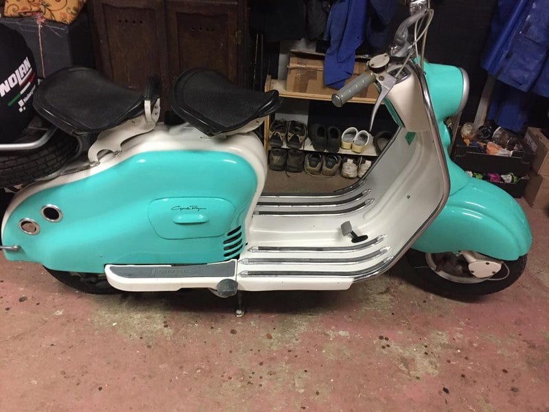 1957 Lambretta LD 125 Multicolor Manual, Velocidad en Morangis
