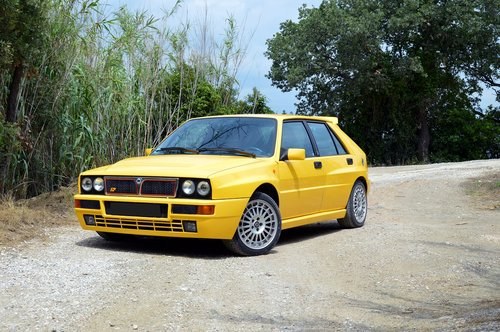 1994 Lancia Delta HF Integrale Evo 2 Giallo Ginestra For Sale by Auction