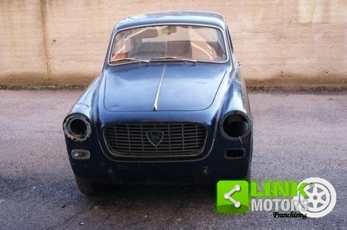 1962 Lancia Appia BASE RESTAURO MOTORE FUNZIONANTE CON TARGHE E  In vendita
