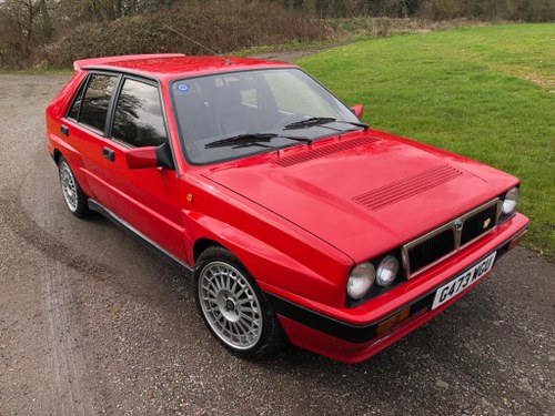 1991 LANCIA DELTA HF INTEGRALE 16 VALVE - 17 service stamps For Sale by Auction