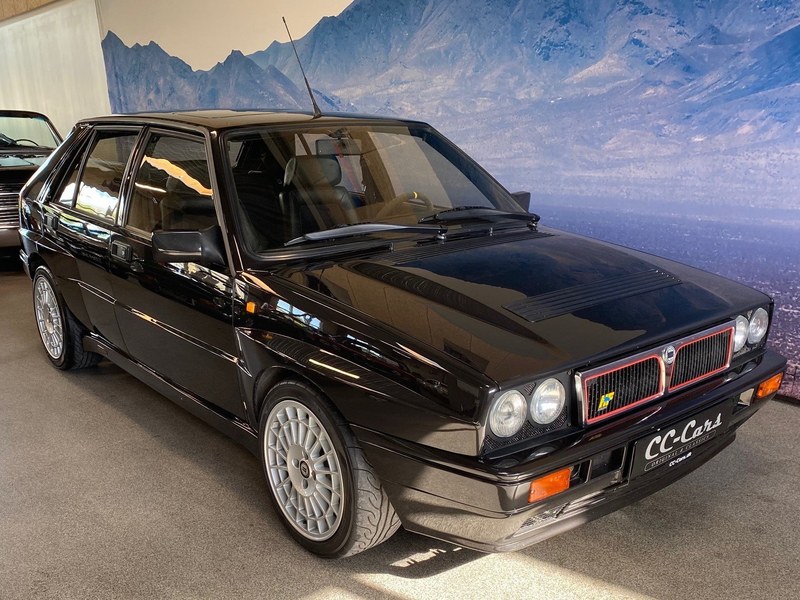 Lancia Delta HF Integrale 4WD