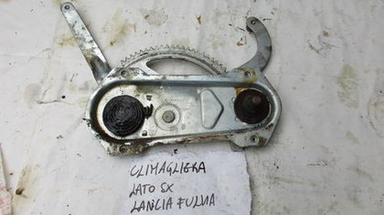 Lift mechanism for front left door Lancia Fulvia Berlina