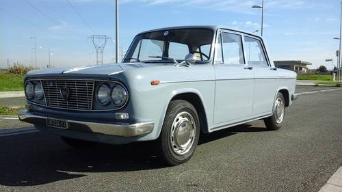 1967 car is in perfect condition In vendita