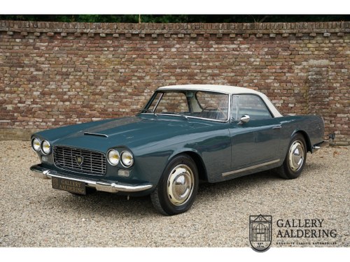 1961 Lancia Flaminia GT Touring Very original, stunning colour co For Sale