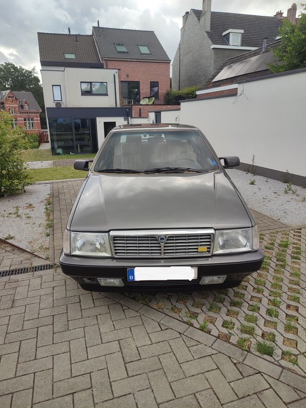 1987 Lancia Thema - 2 1987 Lancia Thema - 2