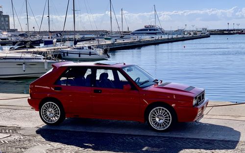 1989 Lancia Delta Integrale (picture 1 of 13)