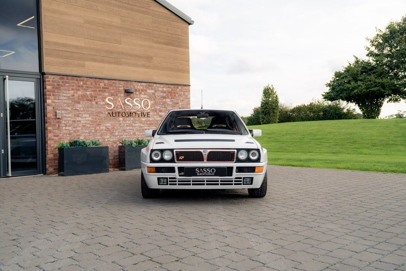 1992 Lancia Delta - 2 1992 Lancia Delta - 2