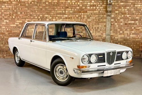 1973 Lancia 2000 Berlina, super-low mileage! VENDIDO